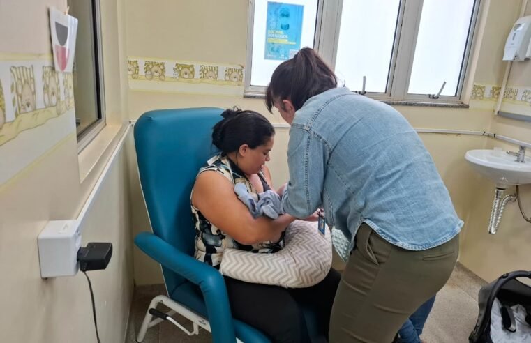 Hospital de Santa Maria apoia mães na amamentação com orientações especializadas