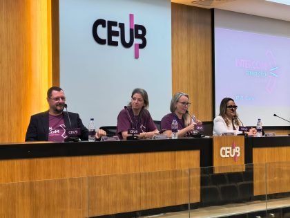 Intercom: “conhecimento não cresce no silêncio, mas na ousadia”, diz diretora acadêmica do Ceub