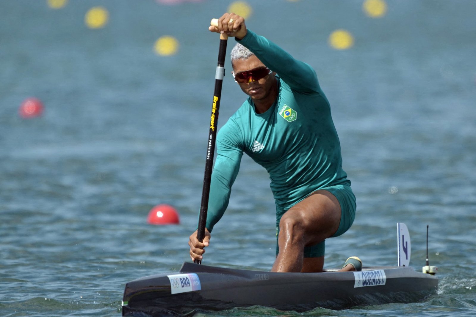 Isaquias Queiroz leva ouro na etapa alemã da Copa do Mundo de canoagem