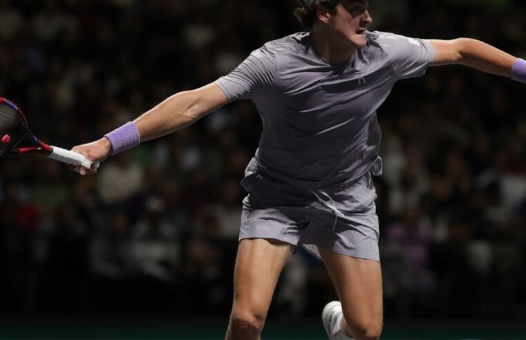 João Fonseca conhece chave em Roland Garros e pode enfrentar Djoko