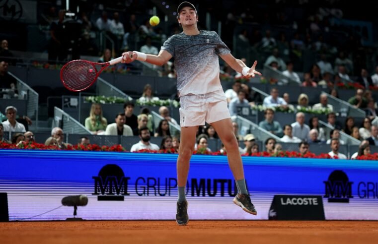 João Fonseca perde terceira partida consecutiva e cai no ATP 1000 de Roma