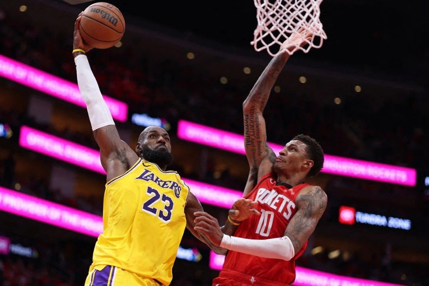 Lakers derrotam Rockets e garantem vaga nas semifinais da Conferência Oeste da NBA