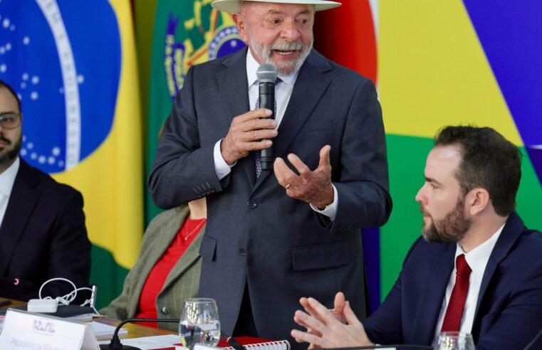 Lula: Desenrola Brasil ajudará população a “tirar corda do pescoço”