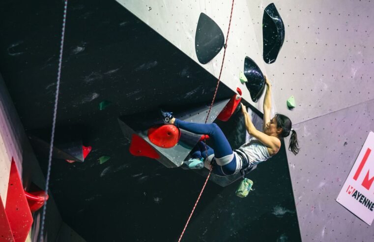 Marina Dias vence etapa da Copa do Mundo de paraescalada nos EUA