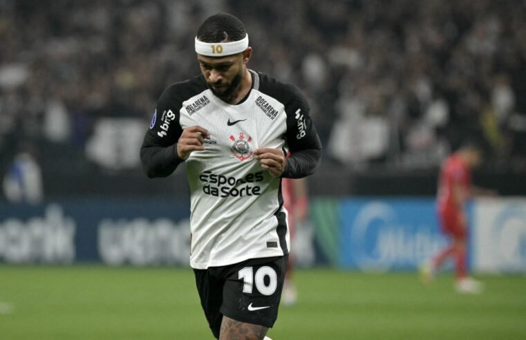Memphis fica abaixo das metas físicas e faz Corinthians adiar retorno