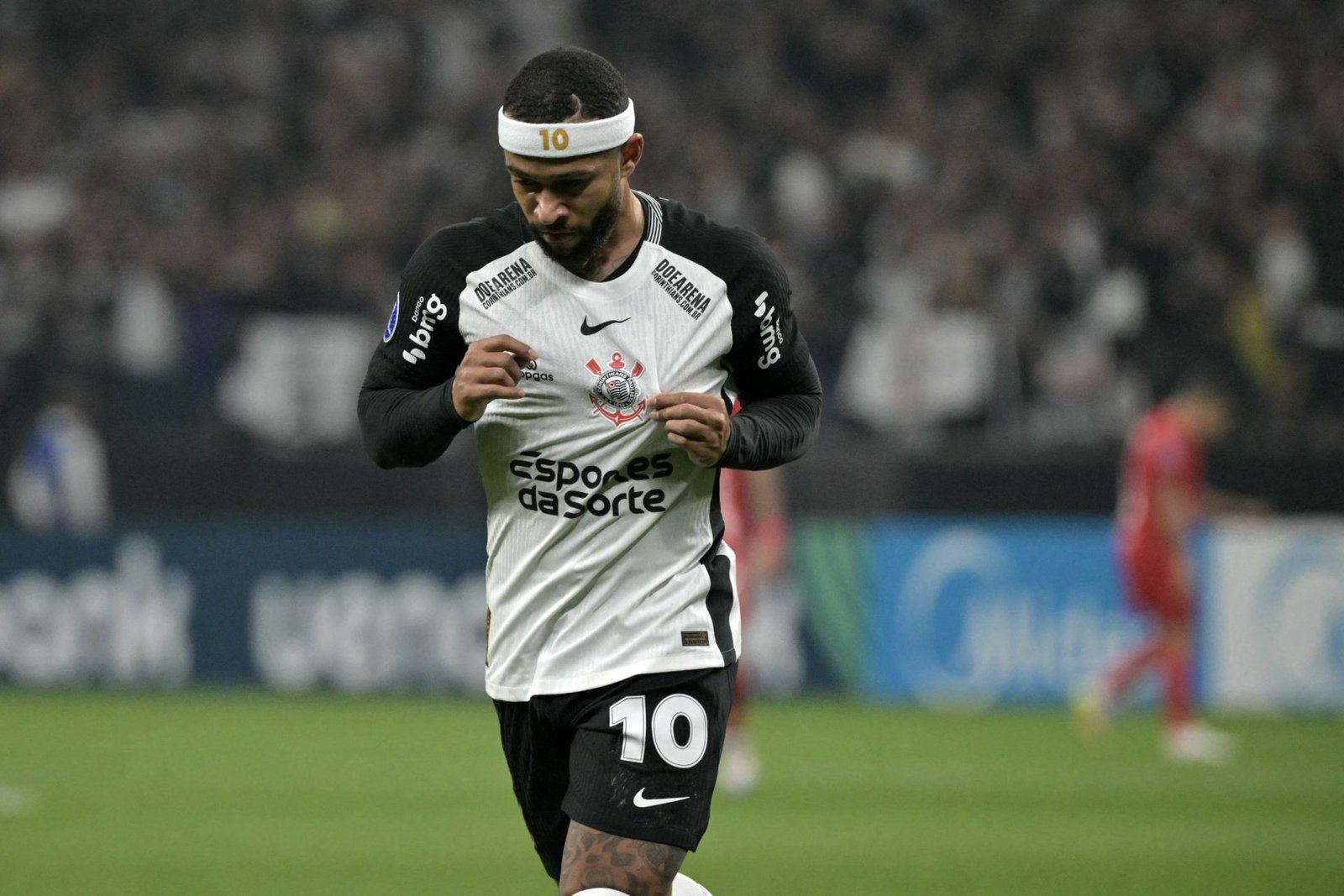 Memphis fica abaixo das metas físicas e faz Corinthians adiar retorno