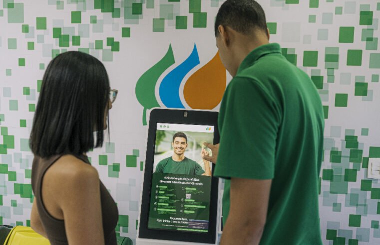 Neoenergia leva atendimento sobre energia a Samambaia