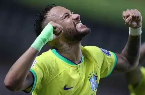 Neymar vai para a Copa