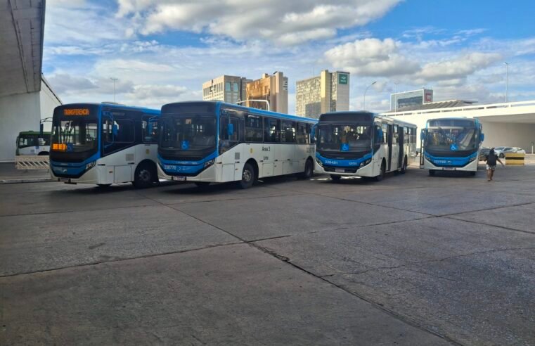 PCDF cumpre mandados contra suspeitos de vandalismo em ônibus no DF
