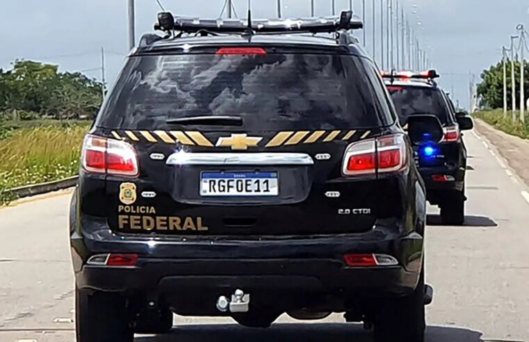 PF combate tráfico internacional de drogas em 10 cidades catarinenses