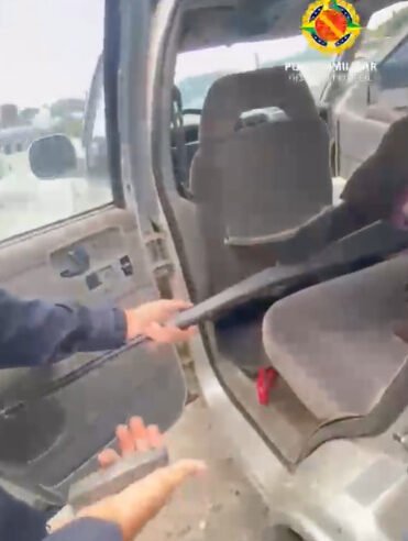 Polícia encontra arma longa sem numeração em carro apreendido em Samambaia