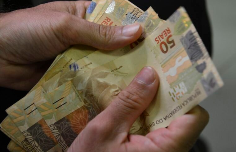Poupança tem retirada líquida de R$ 476,4 milhões em abril