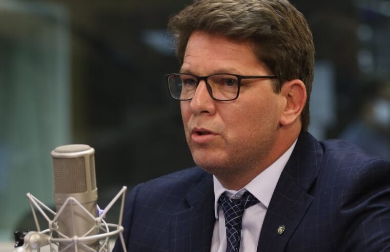 STF apura emenda parlamentar para produtora de filme sobre Bolsonaro