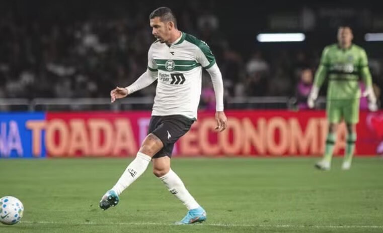 Santos vence Coritiba fora de casa e garante vaga nas oitavas da Copa do Brasil