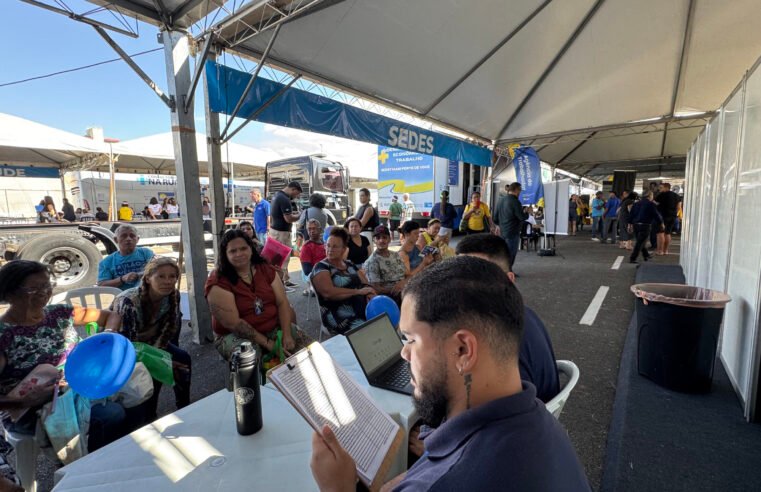 Sedes-DF leva assistência social e Cartão Prato Cheio a Samambaia
