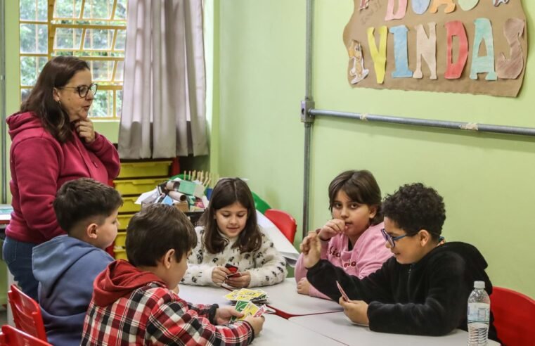 Senado aprova projeto que cria política para estudantes superdotados