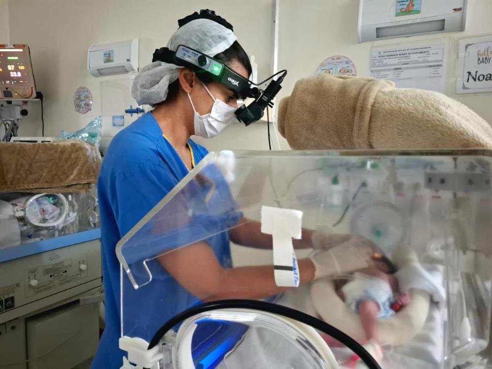 Teste do Olhinho detecta precocemente doenças oculares em recém-nascidos no Hospital de Santa Maria