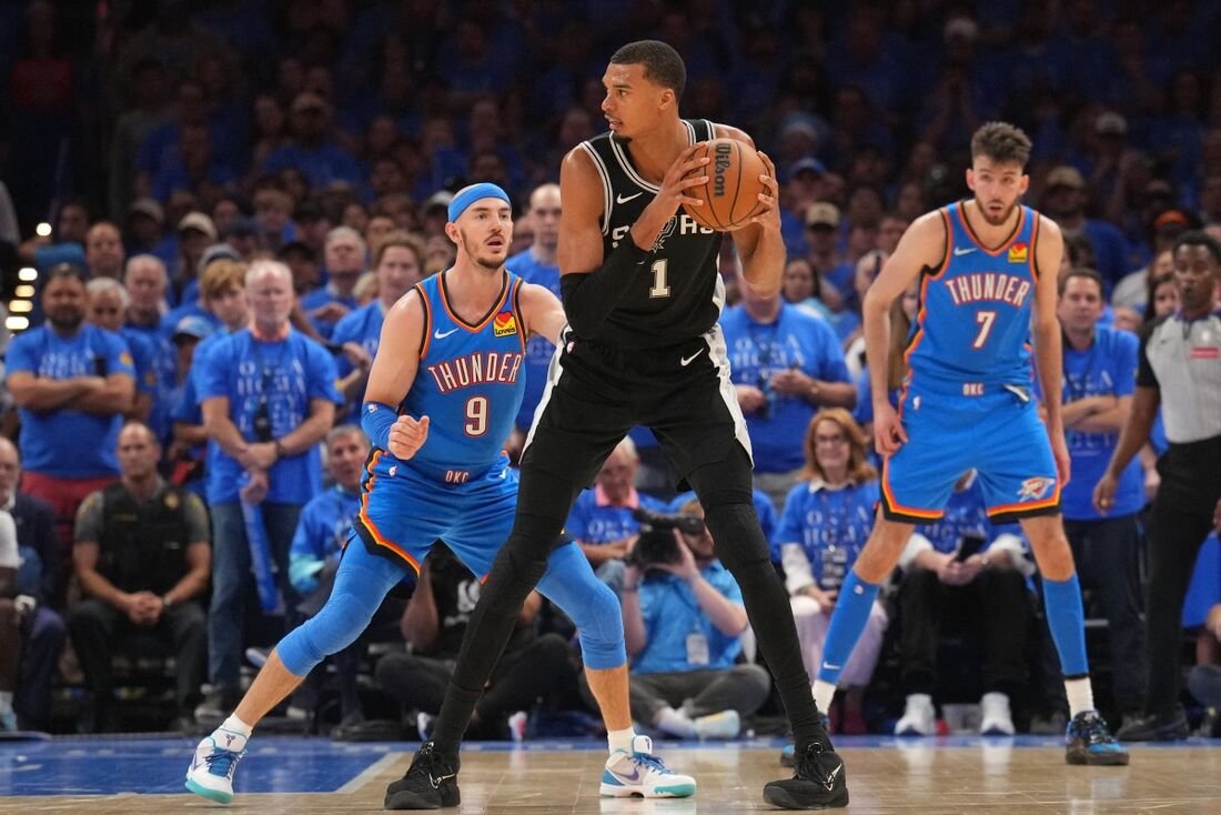 Thunder reage após derrota inicial, freia Victor Wembanyama e empata final do Oeste contra os San Antonio Spurs