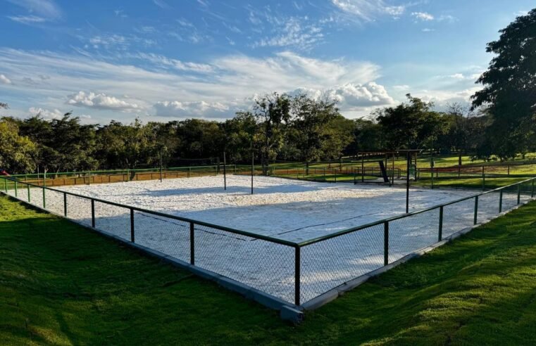 Zoológico de Brasília amplia estrutura com reforma de banheiro e novo espaço esportivo