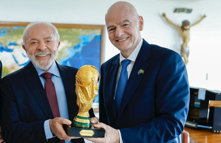 ‘Estamos prontos’, diz Infantino a menos de um mês da Copa do Mundo