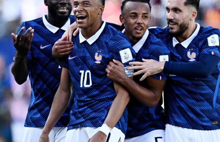 França vence Senegal por 3 a 1 na estreia do Grupo I da Copa do Mundo