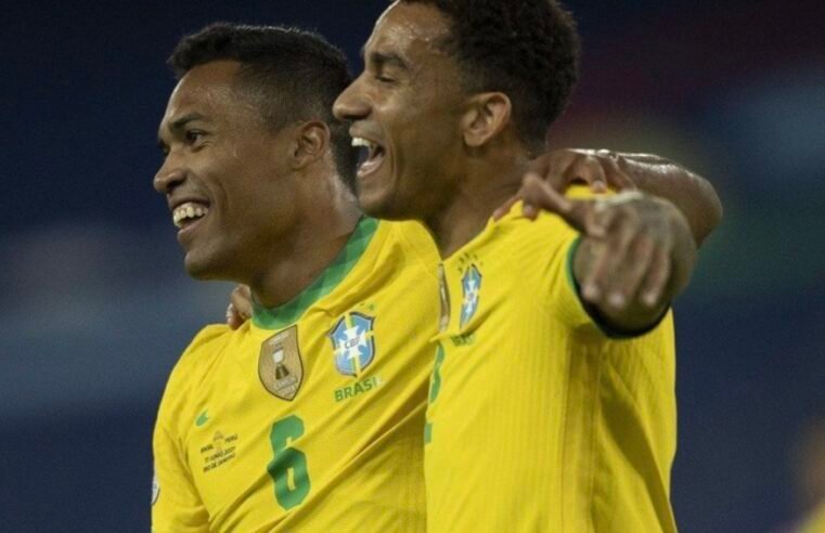  A defesa mais velha da história da Seleção estreia contra Marrocos