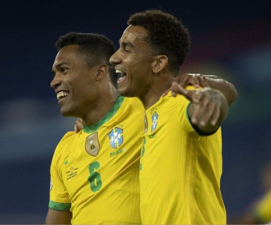  A defesa mais velha da história da Seleção estreia contra Marrocos