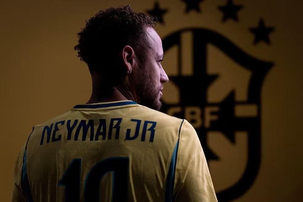 Ancelotti confirma que Neymar está pronto para estrear contra a Escócia na Copa