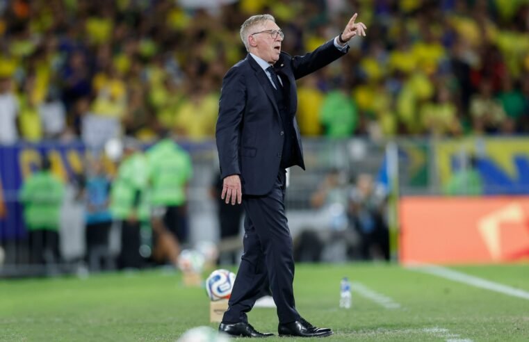 Ancelotti diz que não tem ‘pressa’ com a recuperação de Neymar