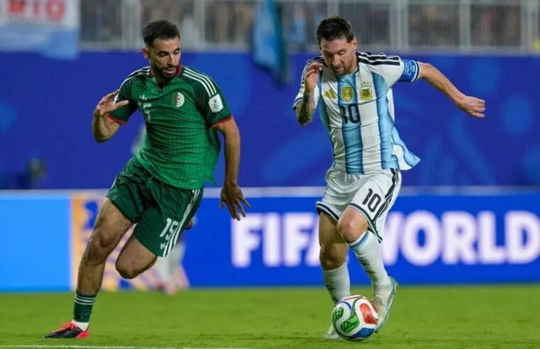 Argélia apresenta reclamação à Fifa por ‘arbitragem injusta’ em jogo contra Argentina
