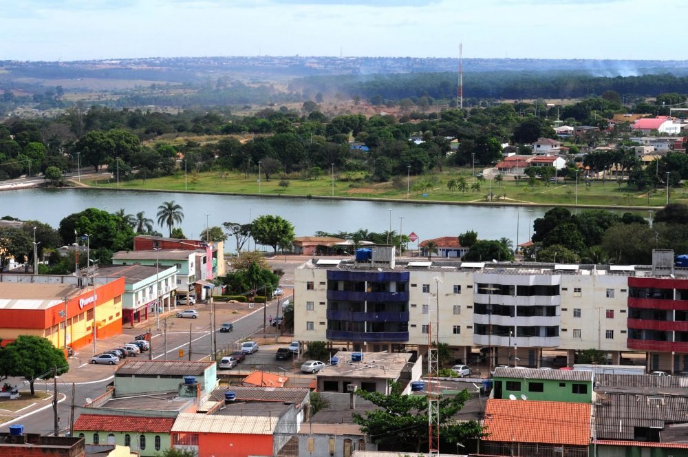 Brazlândia celebra 93 anos com desfile e costelão