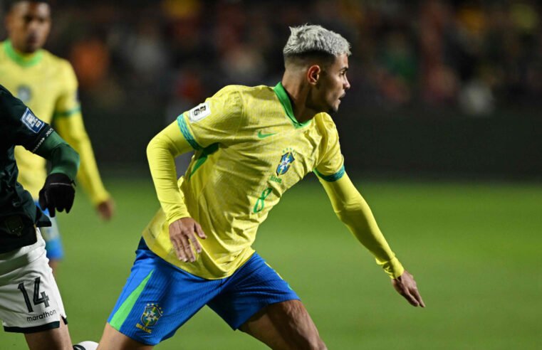 Bruno Guimarães pede respeito aos jogadores da Seleção após críticas