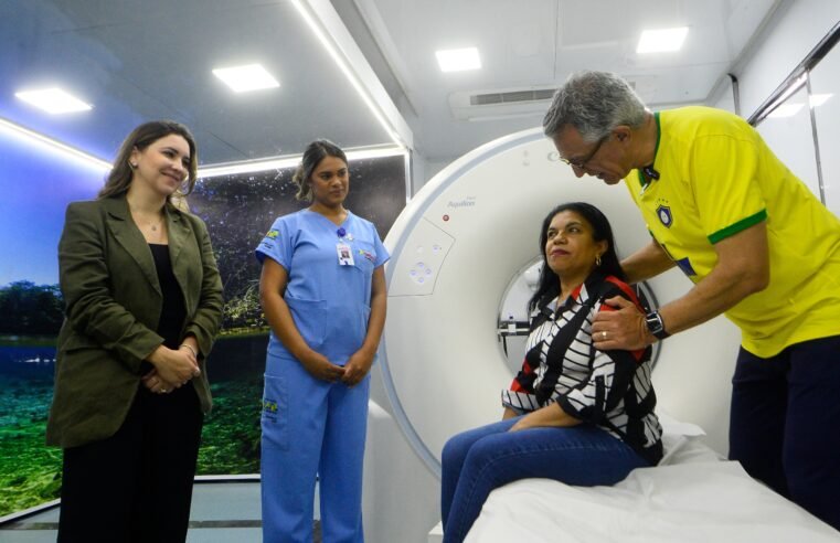 Carreta do Agora Tem Especialistas leva exames ao HRC
