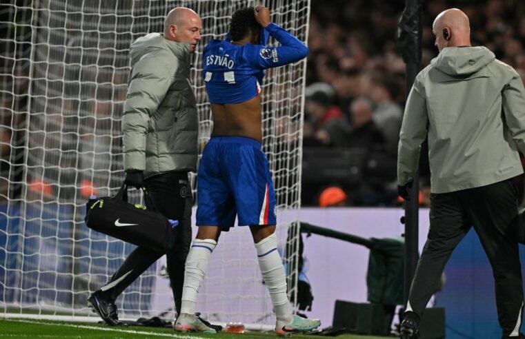 Chorei no colo dos meus pais, diz Estêvão sobre lesão que o tirou da Copa