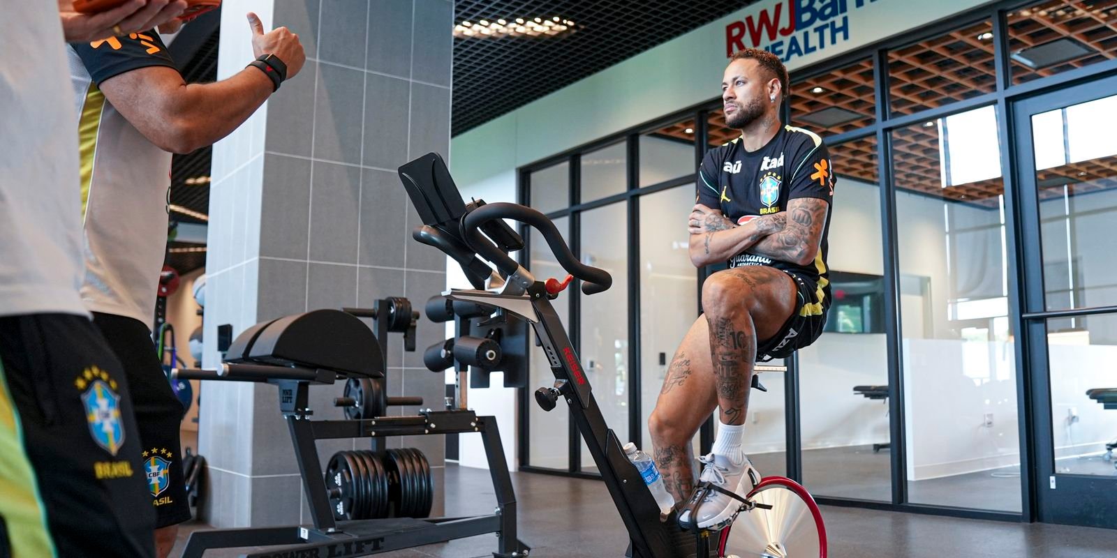 Copa do Mundo: exames de Neymar apontam ‘boa evolução’ , afirma CBF