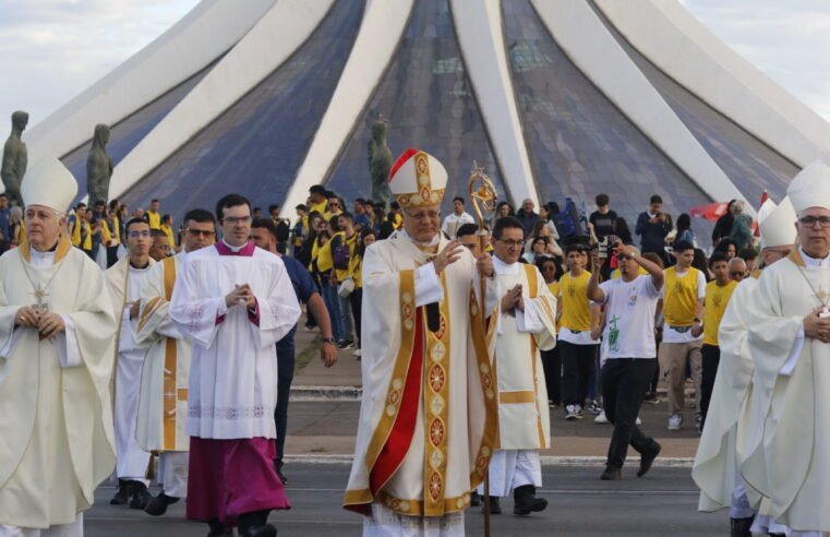 Corpus Christi deve reunir 50 mil fiéis na Esplanada dos Ministérios
