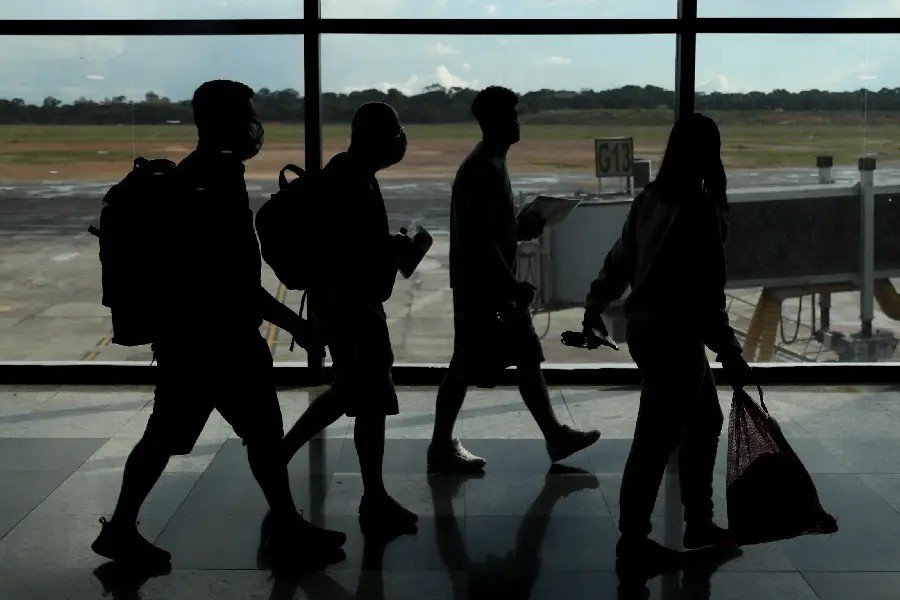 Creas Migrantes participa de ação social em Samambaia