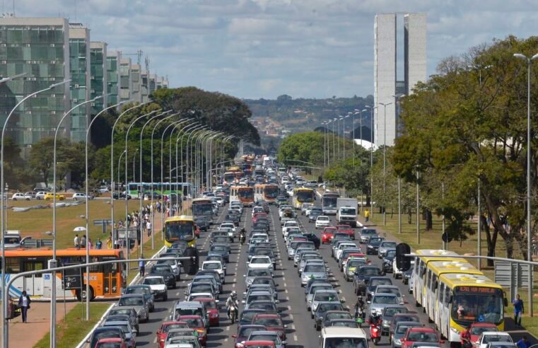 Detran-DF altera trânsito no Eixo Monumental neste fim de semana