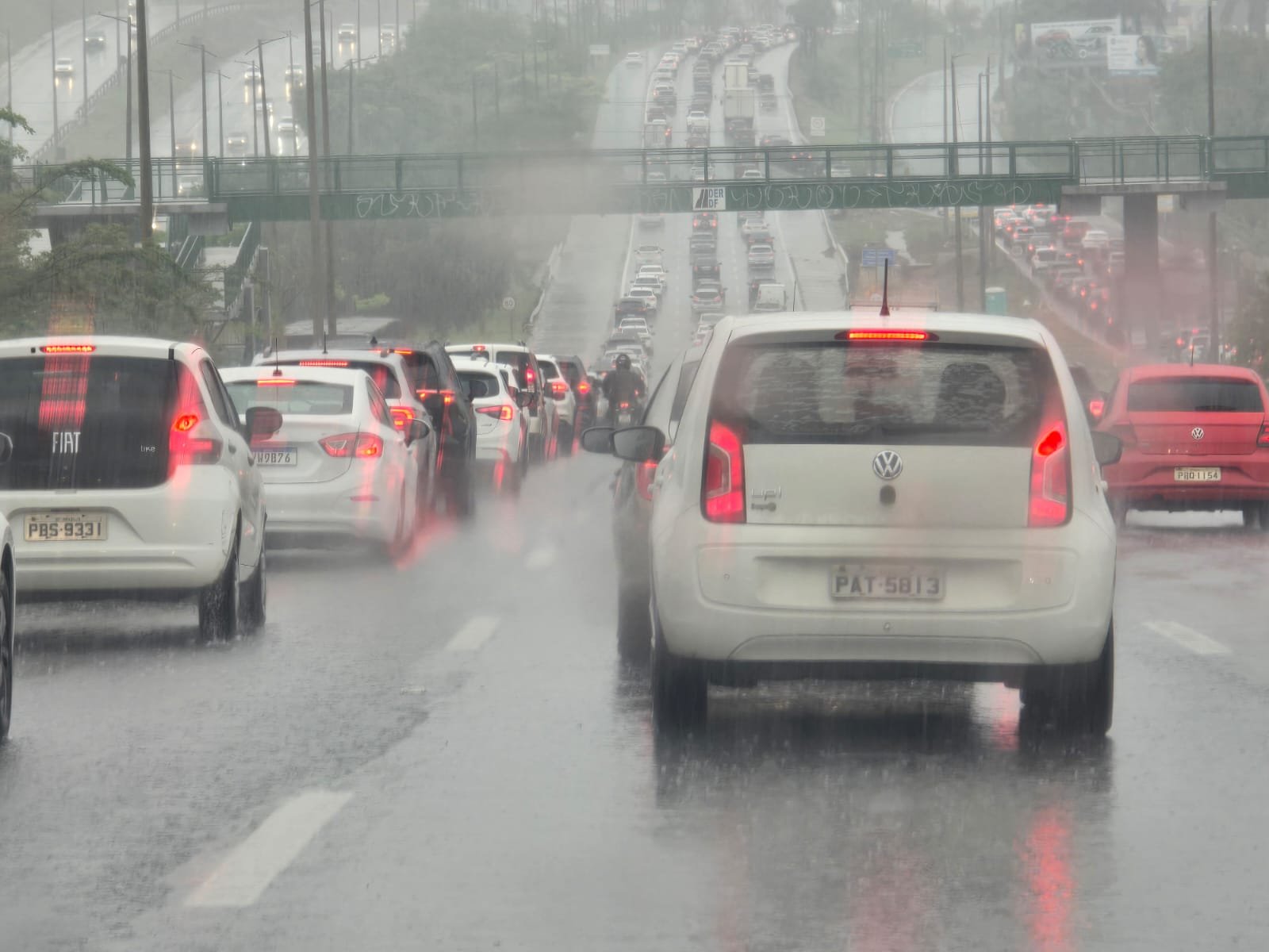 Dia dos Namorados no DF terá chance de chuva e trovoadas, aponta Inmet
