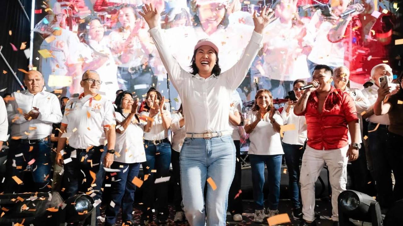 Direita vence mais uma: Keiko é a nova presidente do Peru