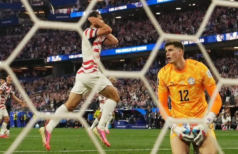 EUA estreia na Copa do Mundo com goleada sobre o Paraguai: 4×1