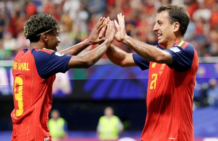 Espanha desencanta e vence a 1ª na Copa goleando a Arábia Saudita