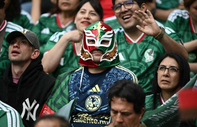 Estádio Azteca lotado será “o grande diferencial” a favor do México, diz técnico Aguirre