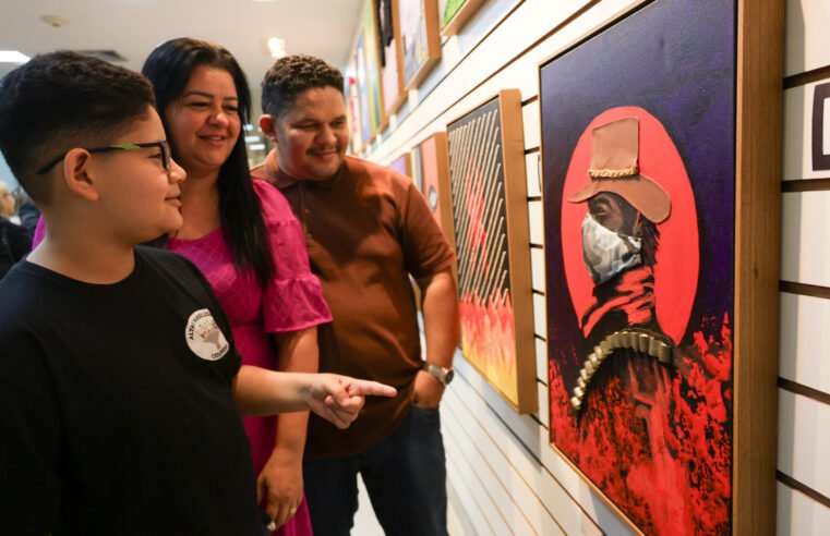 Exposição em Taguatinga destaca obras de alunos da rede pública
