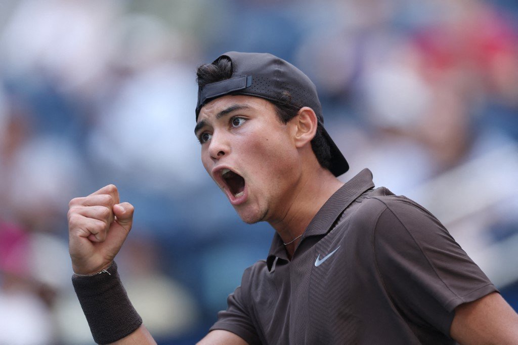 Gutão se recompõe, vence Storck e é o Brasil na final do Roland Garros Jr