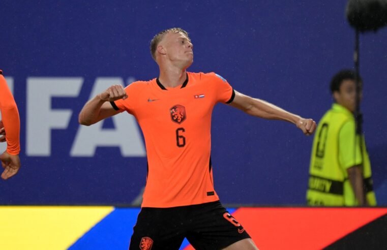 Holanda supera Tunísia em ‘treino de luxo’, foge do Brasil e pega Marrocos no mata-mata da Copa