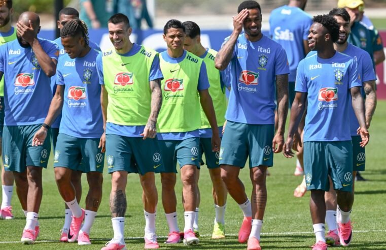 Igor Thiago e Ibañez são titulares na estreia do Brasil na Copa do Mundo