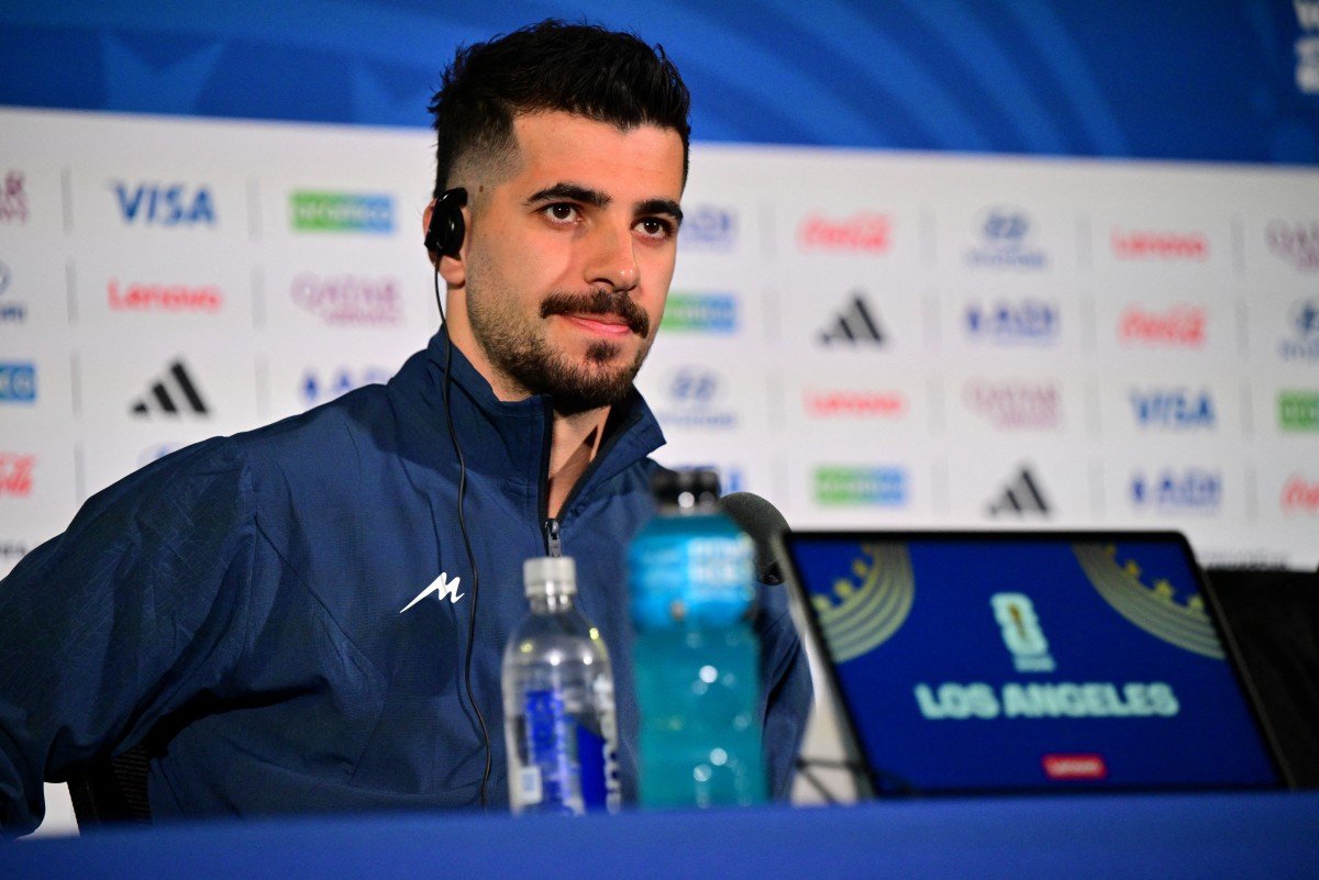 Irã poderá antecipar sua viagem a Seattle para 3º jogo na Copa, anuncia técnico
