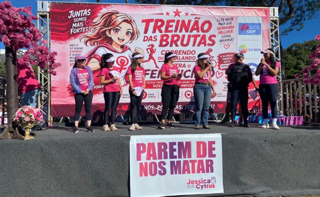 MPDFT participa de ato contra o feminicídio no Eixão do Lazer