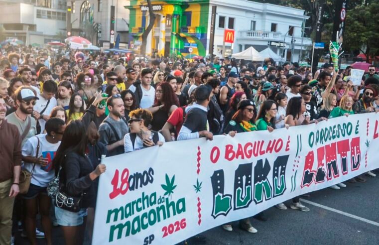 Marcha em São Paulo pede legalização da maconha